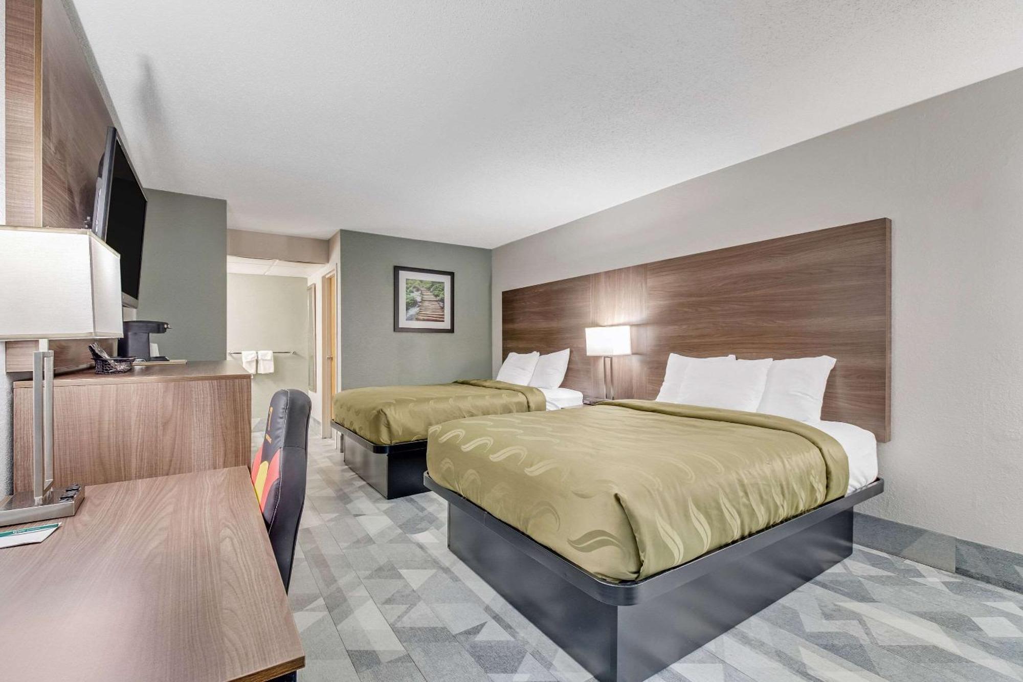 Quality Inn Dalton Exterior foto